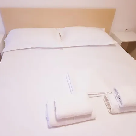 Apartament Marina's Qsut *