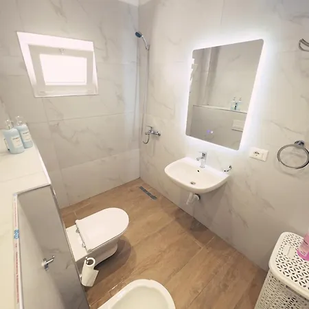 Marina's Appartement Tirana